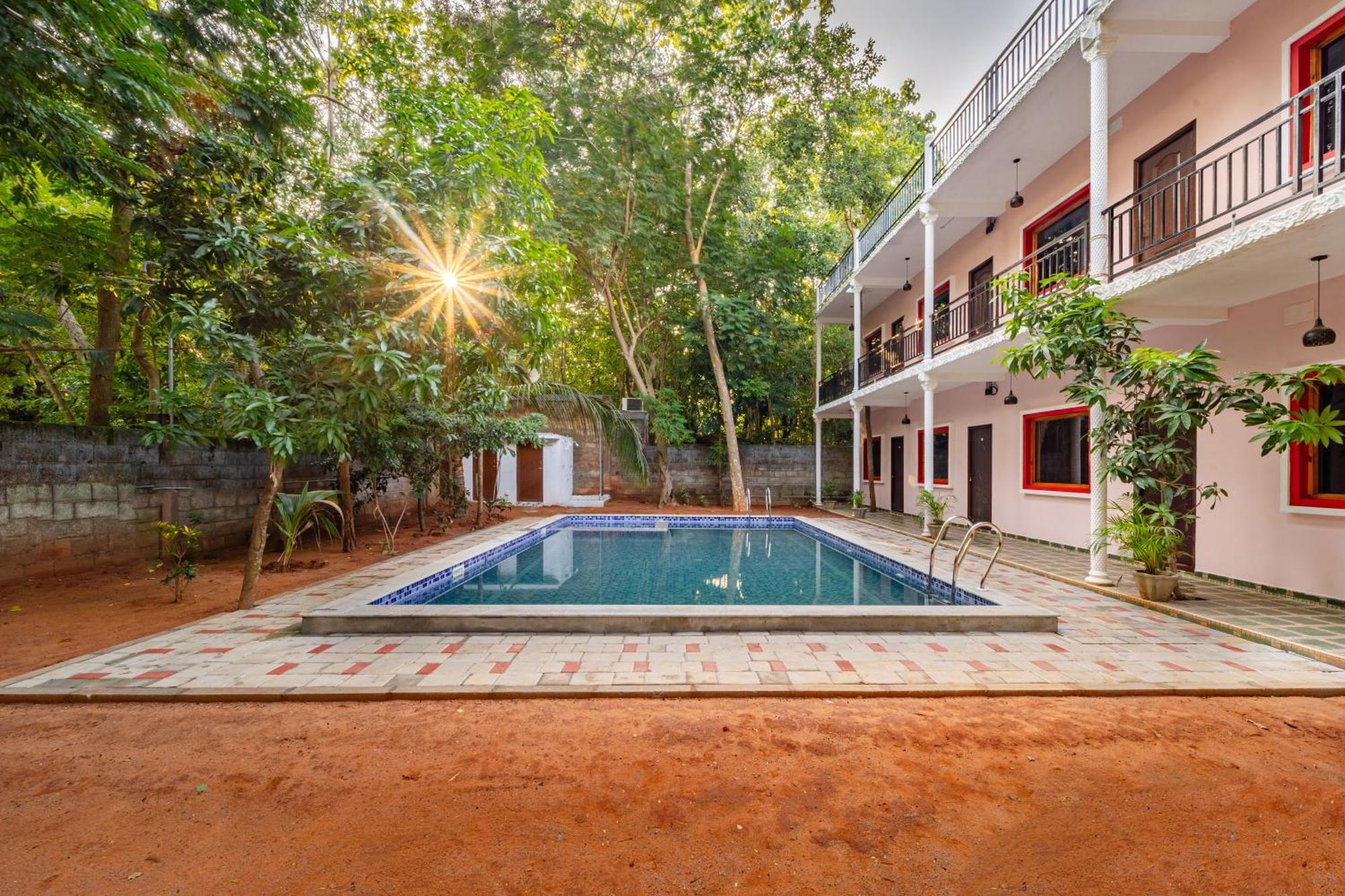 Hotel De Jardin Pondicherry With Swimming Pool 外观 照片